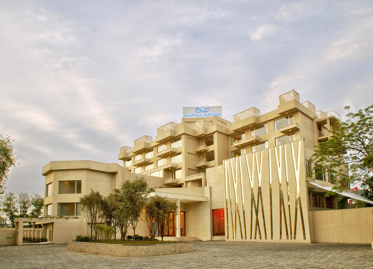 Sarovar Premiere Jaipur Hotel Exterior photo